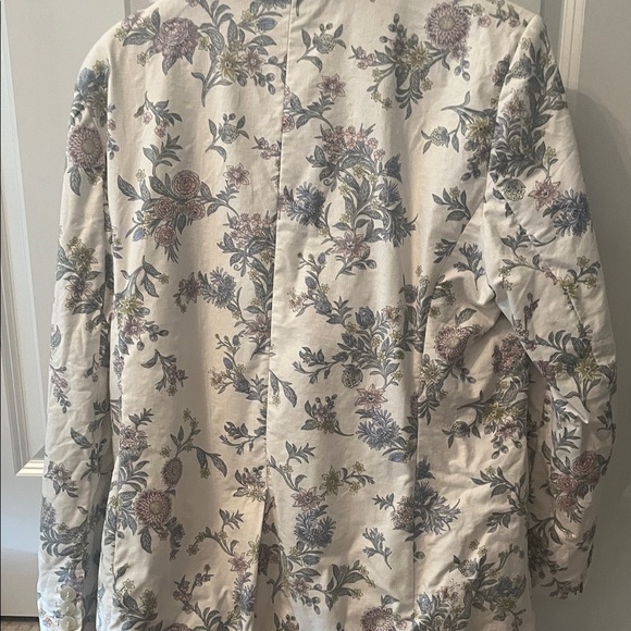 LOFT Ivory Floral Blazer - Picture 4 of 4